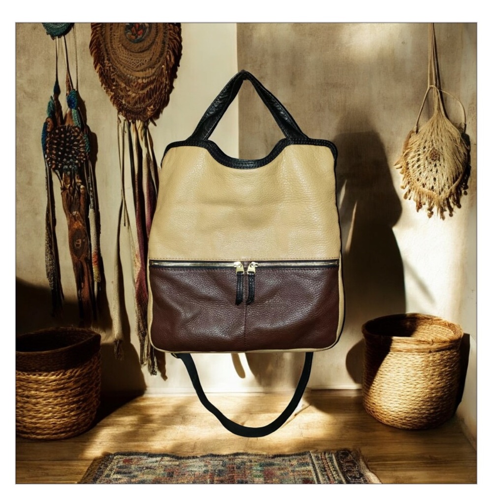 Fossil Erin-Black Beige Leather Fold Over
Crossbody Large Messenger Bag-EUC🖤🤎